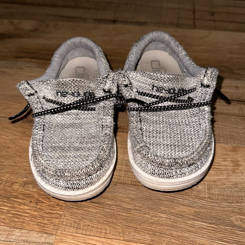 Hey Dude Shoes Toddler Boys Size US K7